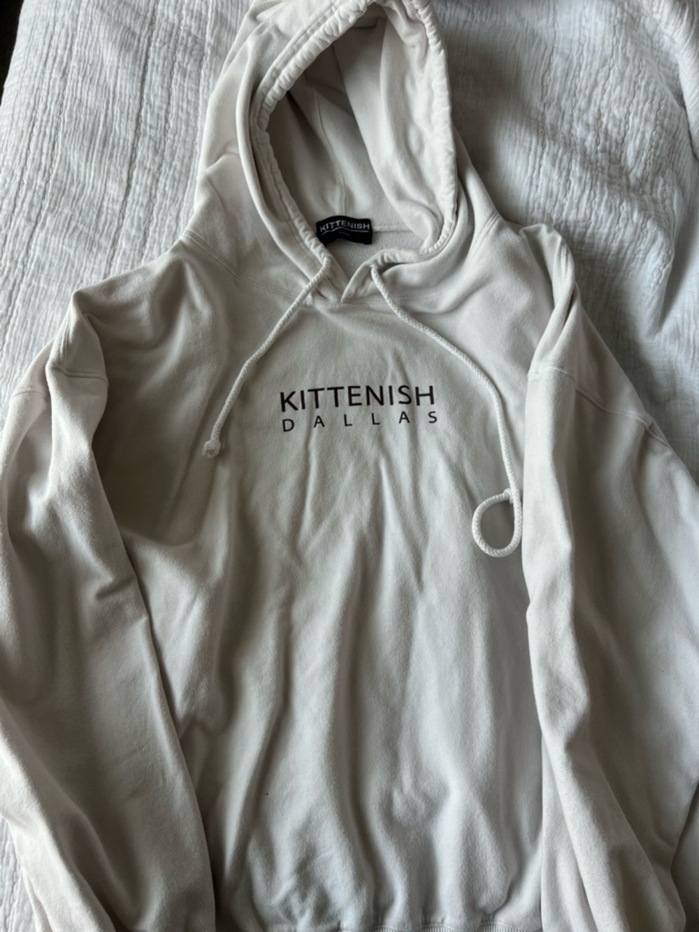 Kittenish Dallas white Hoodie Sweatshirt